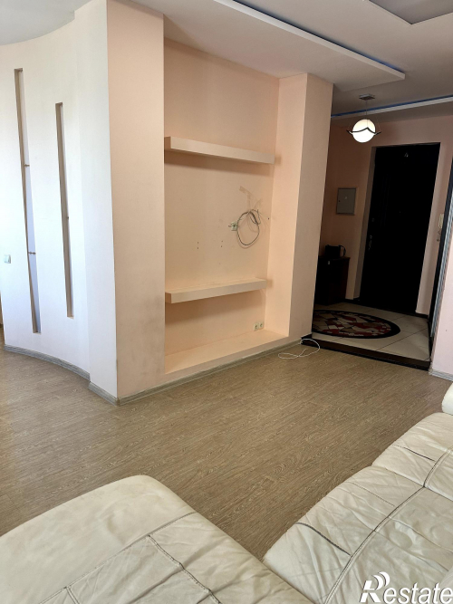 Продажа 1-комн квартиры Красновишерская ул., 35