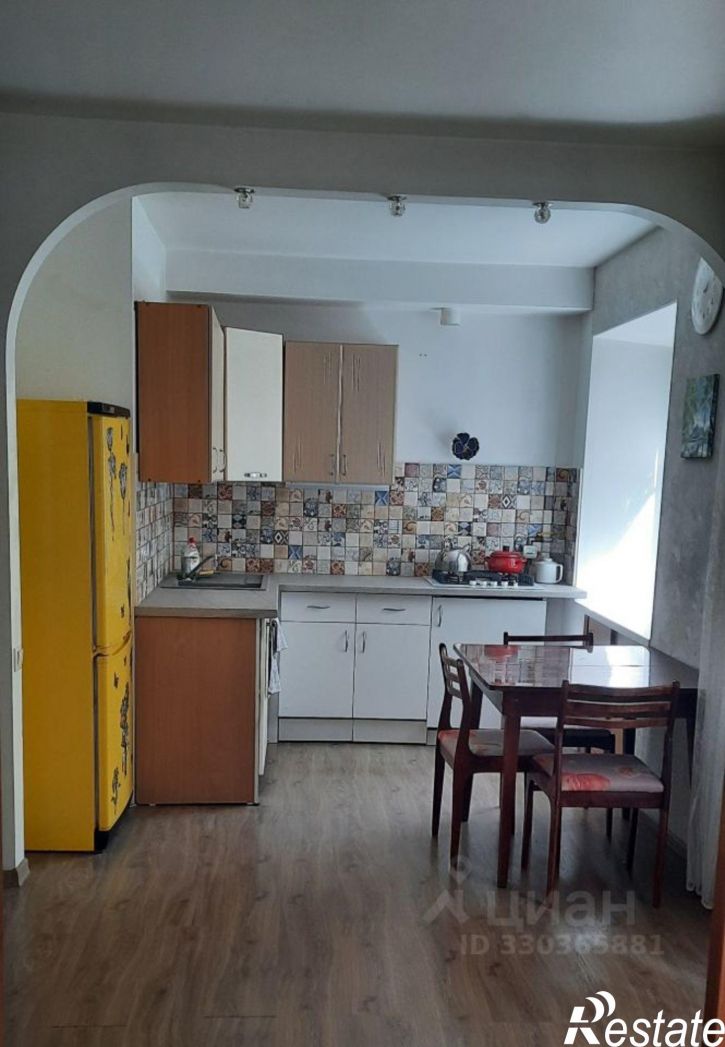 2-комн квартира улица Шишкина, 10,  д. 10