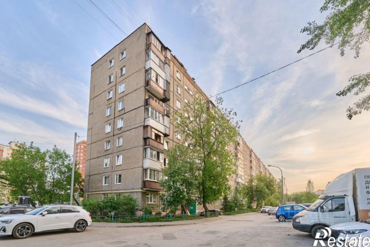 3-комн квартира Парковый проспект, 13,  д. 13