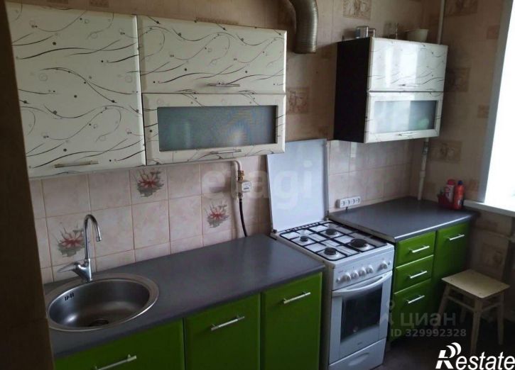 4-комн квартира ул Луначарского, 33,  д. 33