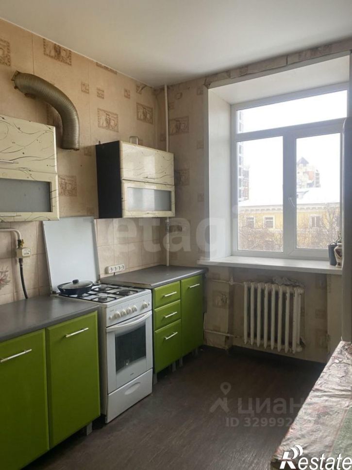 4-комн квартира ул Луначарского, 33,  д. 33