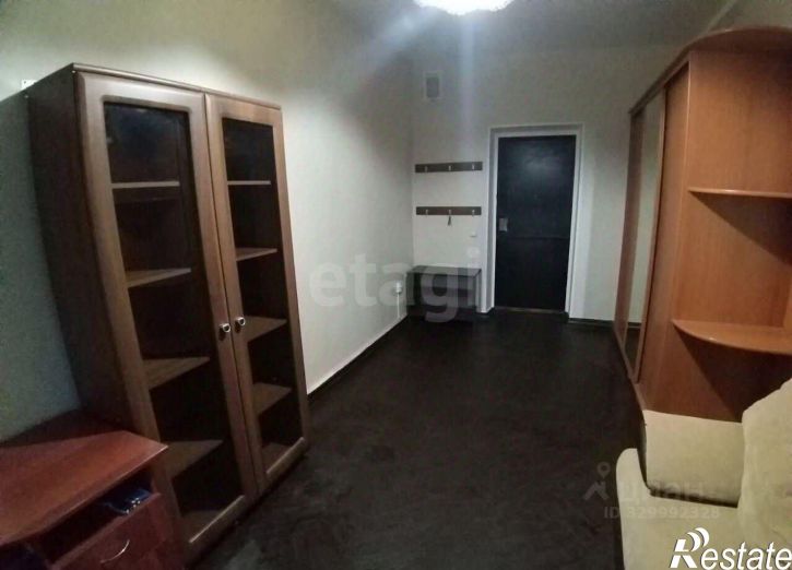 4-комн квартира ул Луначарского, 33,  д. 33