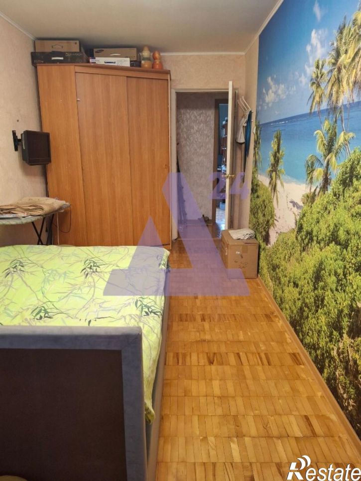 3-комн квартира улица Коминтерна, дом 30