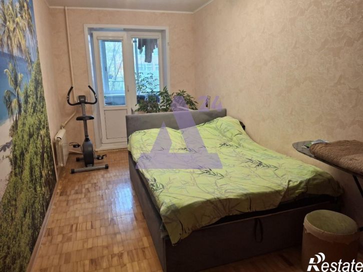 3-комн квартира улица Коминтерна, дом 30