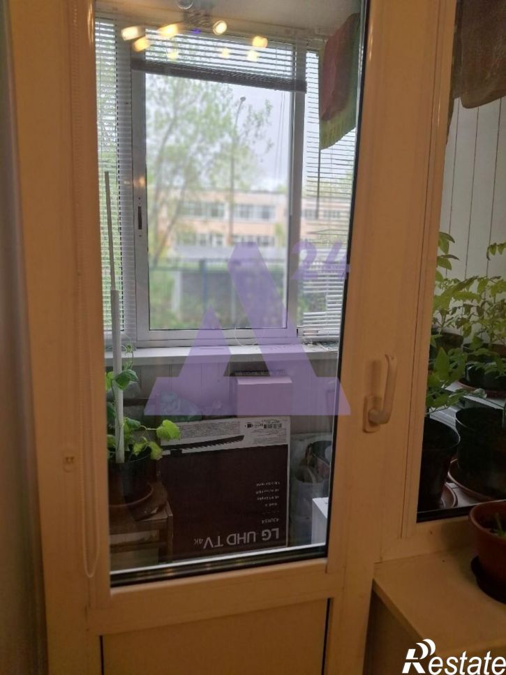3-комн квартира улица Коминтерна, дом 30