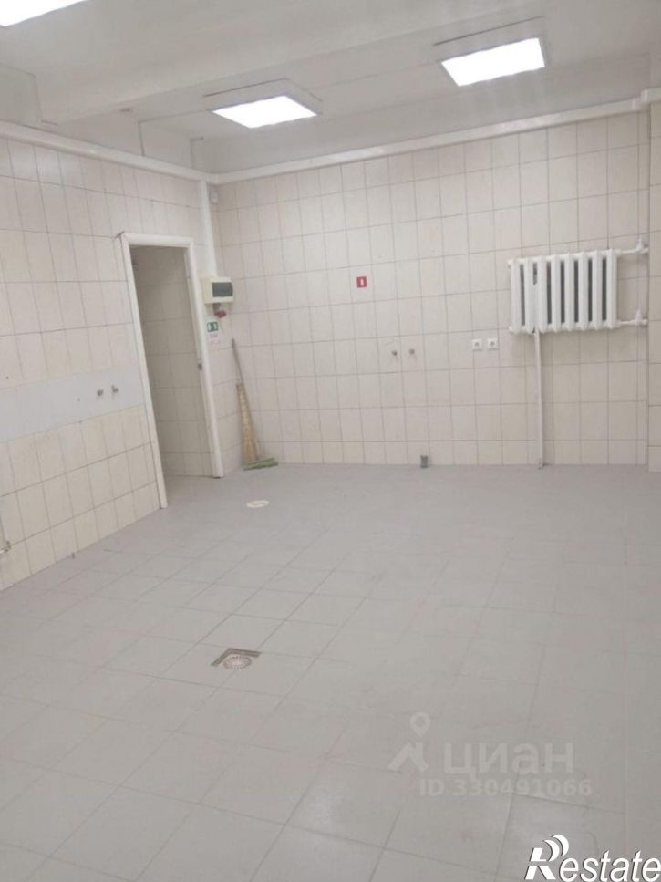 Склад Комсомольский проспект