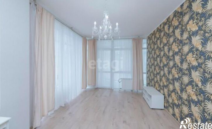 4-комн квартира Уинская улица, 17,  д. 17