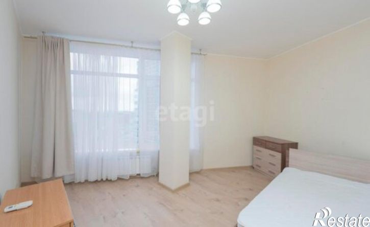 4-комн квартира Уинская улица, 17,  д. 17