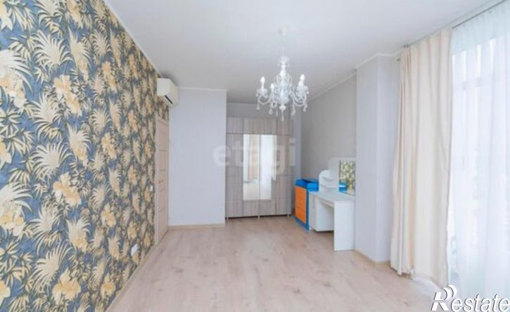4-комн квартира Уинская улица, 17,  д. 17