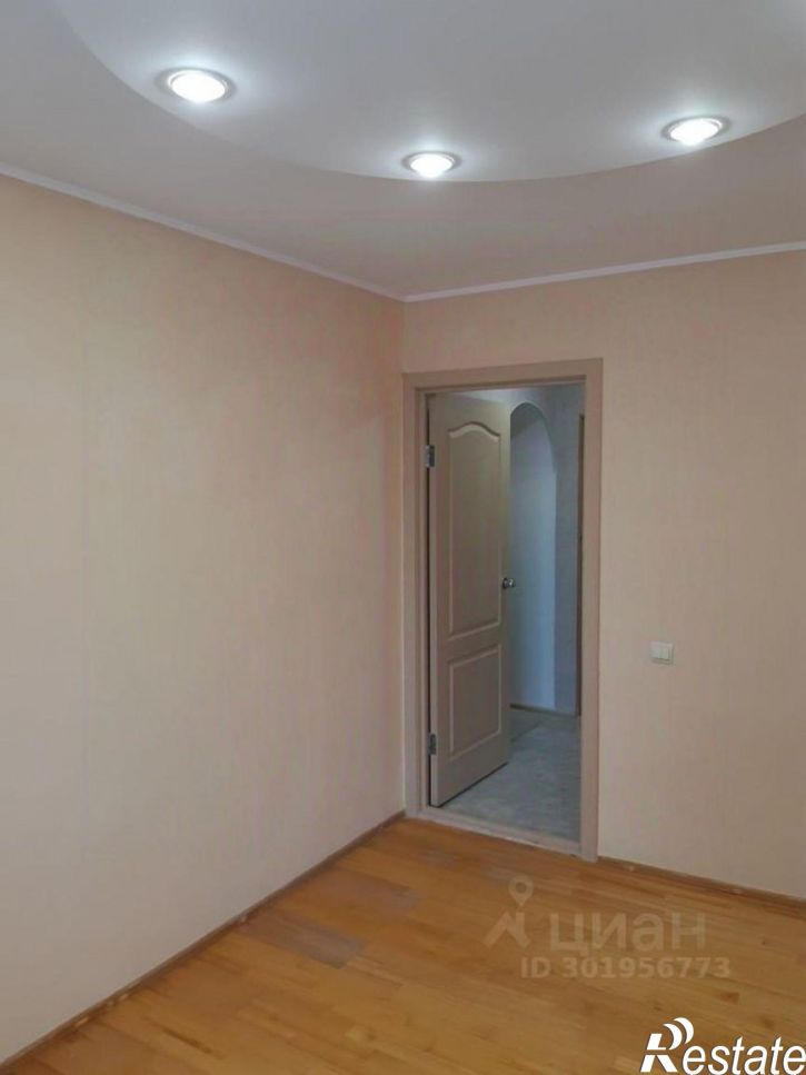 2-комн квартира ул Милиционера Власова, 4,  д. 4