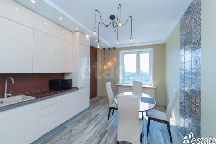 4-комн квартира ул Космонавта Беляева, 40б,  д. 40б
