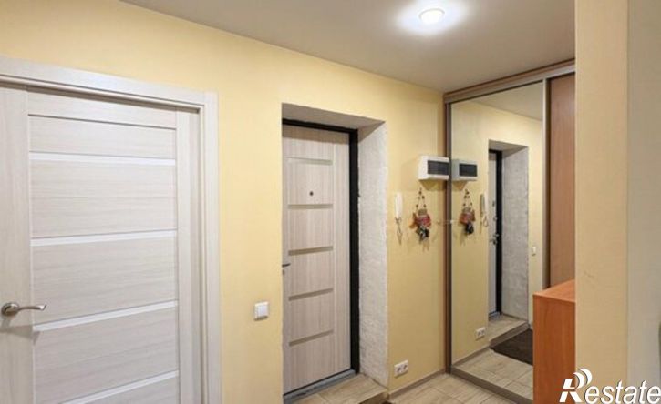 2-комн квартира улица 13-я Линия, 10/1,  д. 10/1