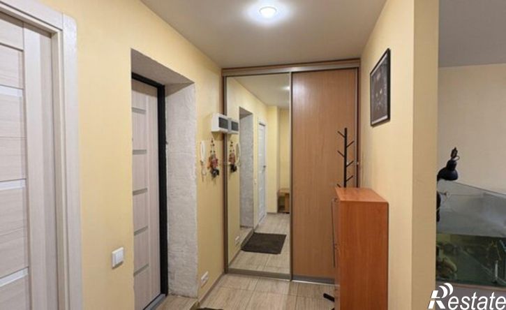 2-комн квартира улица 13-я Линия, 10/1,  д. 10/1