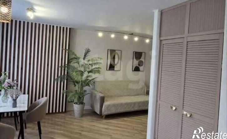 3-комн квартира улица Красные Казармы, 64,  д. 64