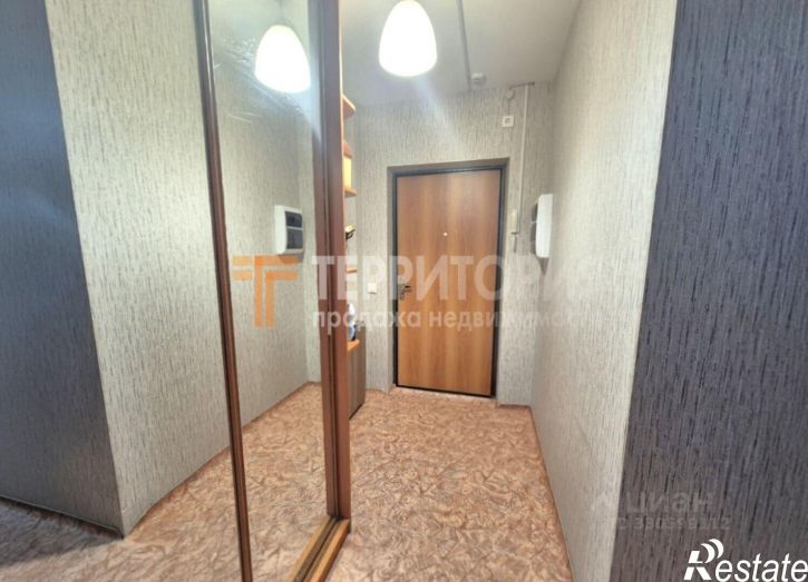2-комн квартира улица Маршала Толбухина, 23,  д. 23