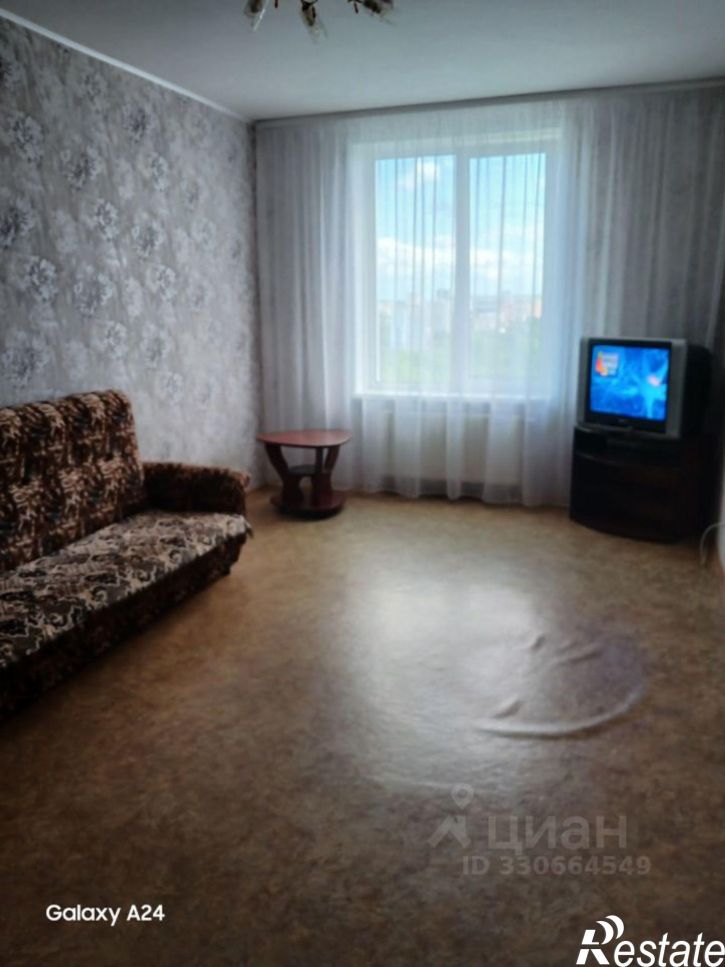 1-комн квартира улица Фрезеровщиков, 86,  д. 86