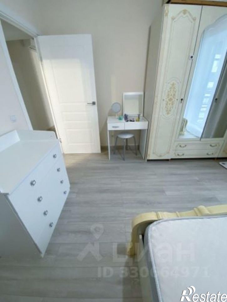 3-комн квартира ул Овчинникова, 15а,  д. 15а