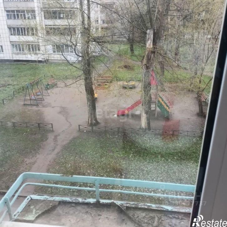 2-комн квартира бульвар Гагарина, 83,  д. 83