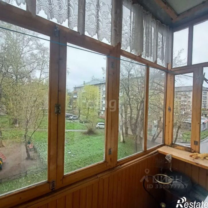 2-комн квартира бульвар Гагарина, 83,  д. 83