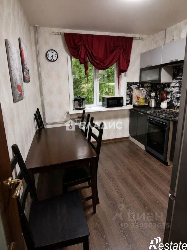 3-комн квартира улица Пономарёва, 14,  д. 14