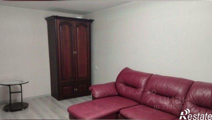 2-комн квартира Хрустальная улица, 10,  д. 10