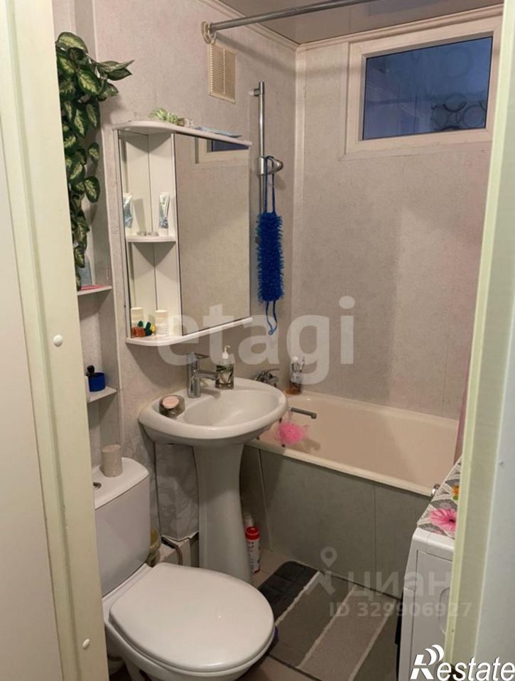 2-комн квартира ул 25 Октября, 40а,  д. 40а
