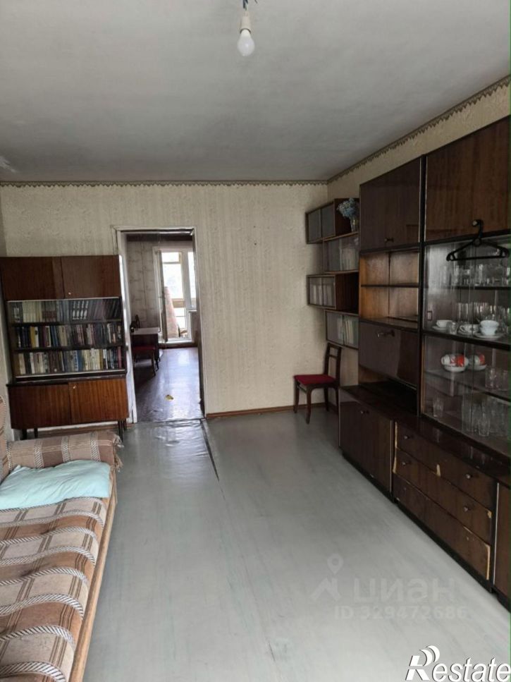 3-комн квартира ул Хрустальная, 15,  д. 15