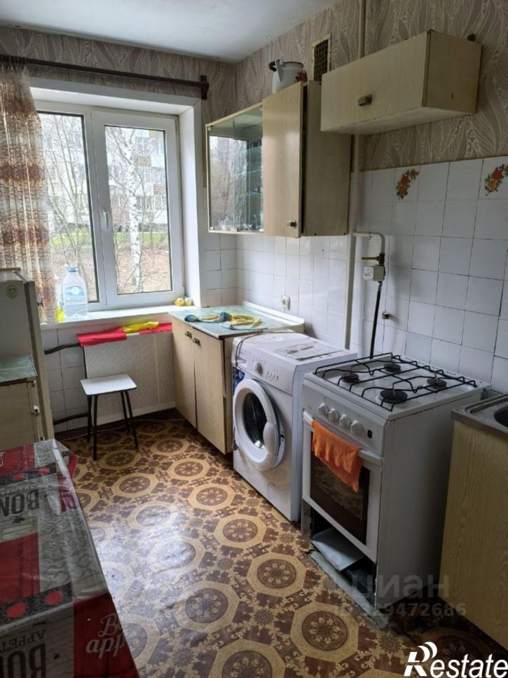 3-комн квартира ул Хрустальная, 15,  д. 15