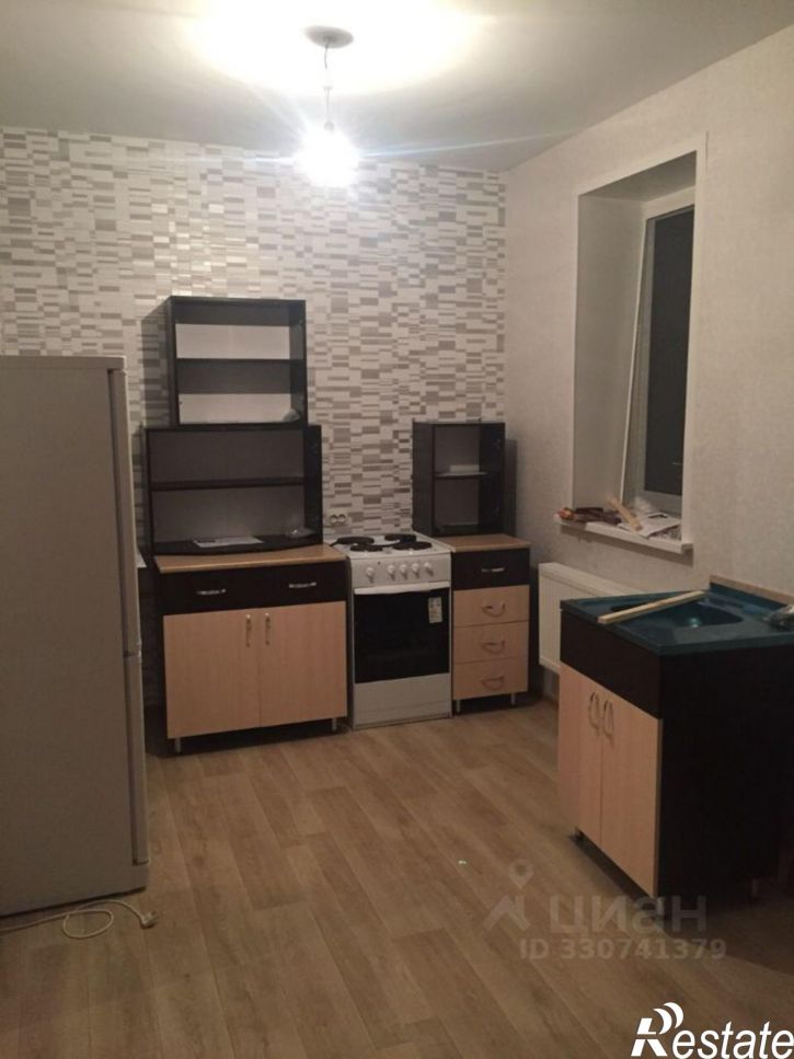 2-комн квартира Агатовая улица, 36,  д. 36