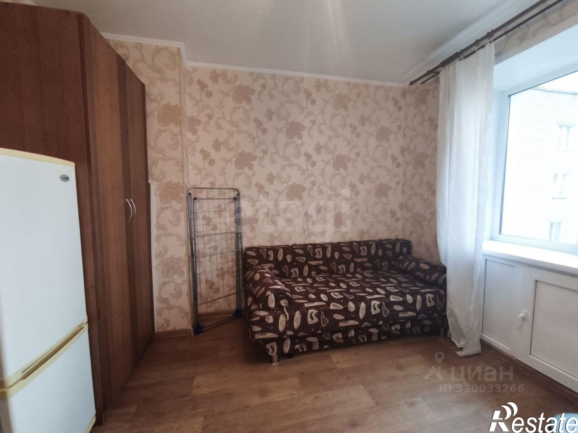 Сдать комнату за 12 000 рублей на бульвар Гагарина, 19