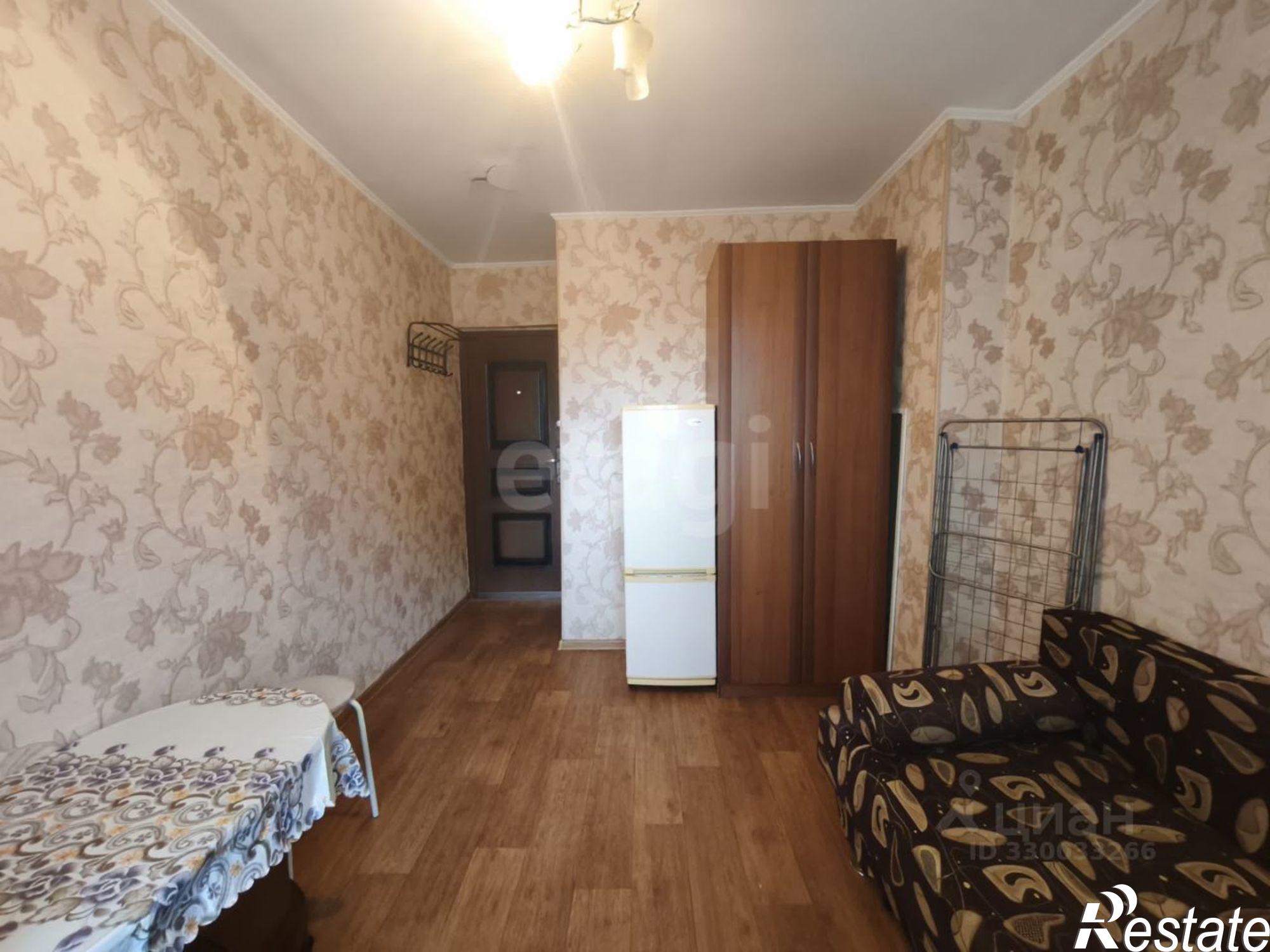 Сдать комнату за 12 000 рублей на бульвар Гагарина, 19