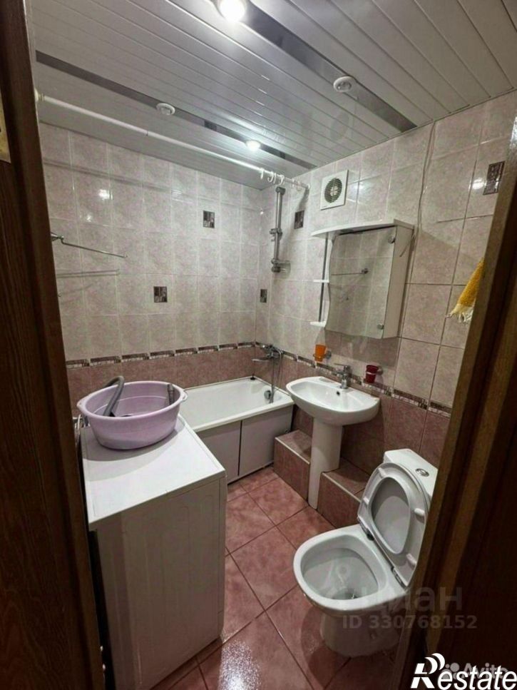 2-комн квартира улица Космонавта Беляева, 61,  д. 61