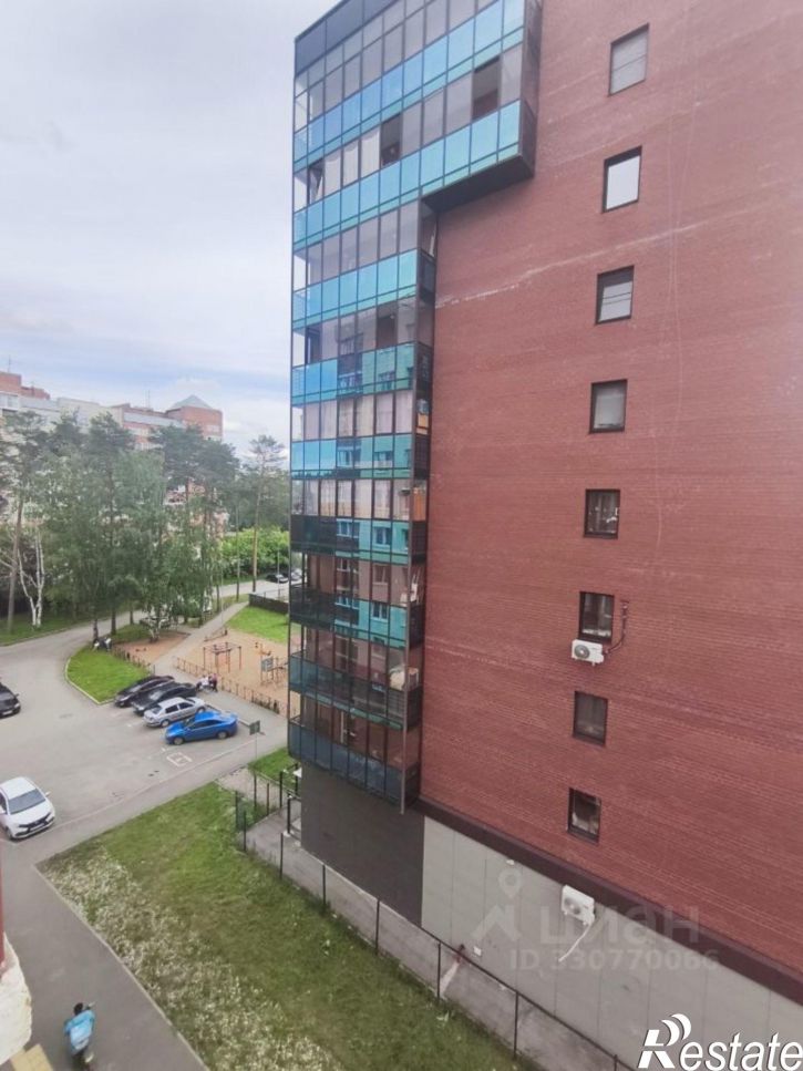 2-комн квартира улица Адмирала Ушакова, 34А,  д. 34А
