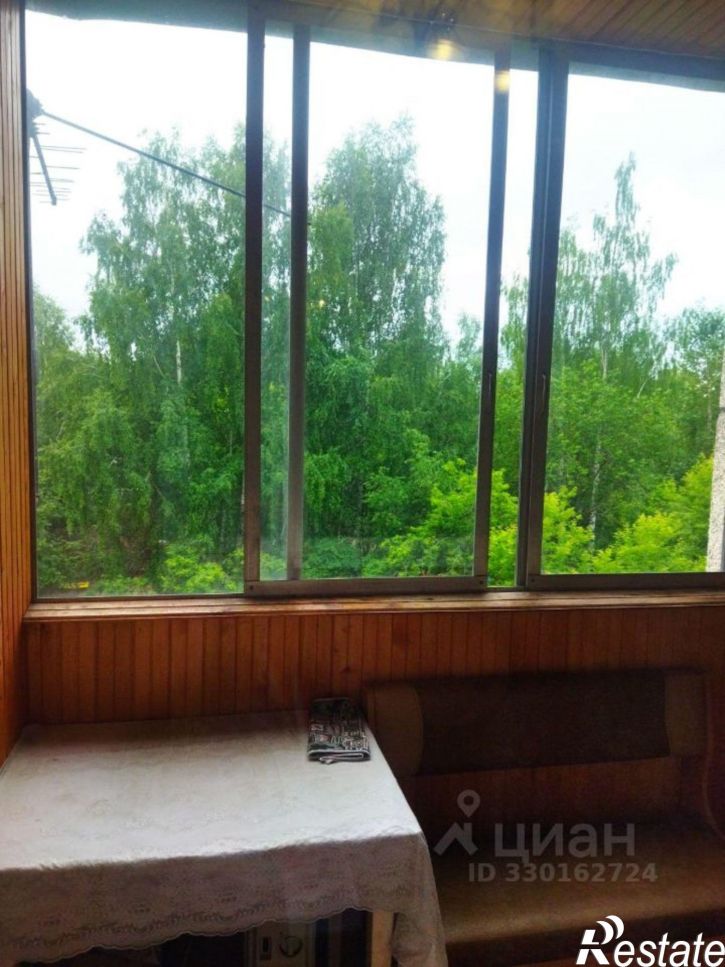 2-комн квартира ул Лаврова, 18/2,  д. 18/2
