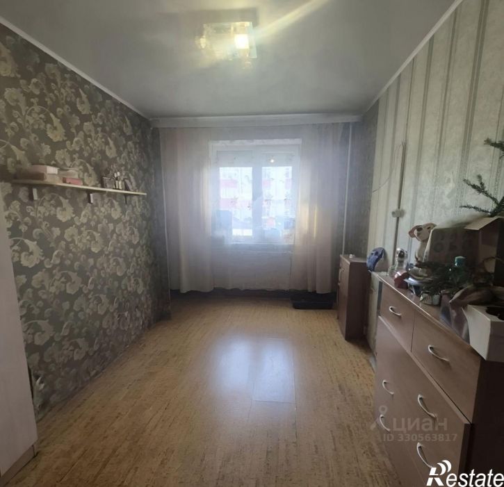 4-комн квартира ул Камчатовская, 20,  д. 20