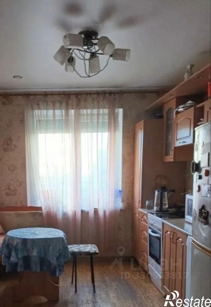 4-комн квартира ул Камчатовская, 20,  д. 20