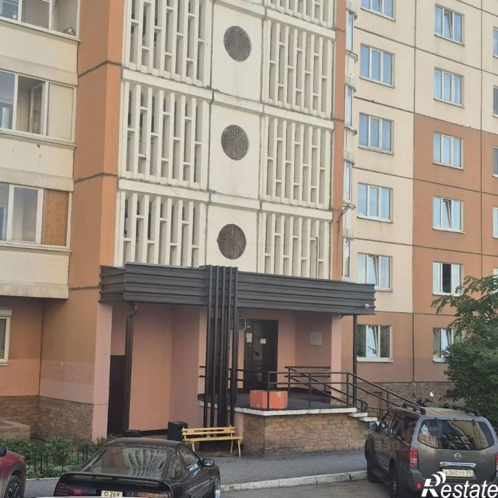 4-комн квартира ул Камчатовская, 20,  д. 20