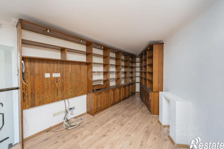 2-комн квартира улица Качалова, 10,  д. 10