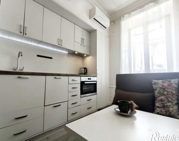 2-комн квартира Комсомольский пр-кт, 52,  д. 52
