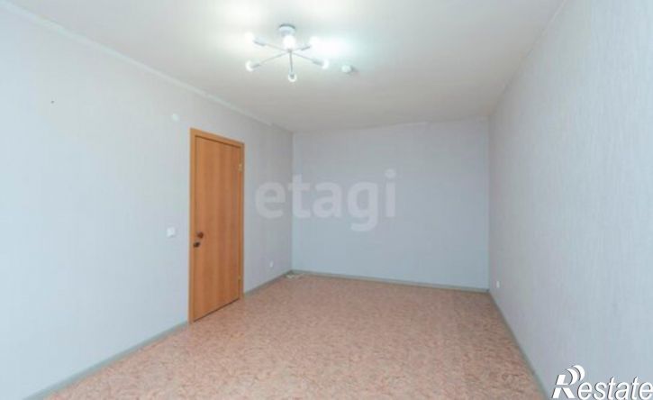 2-комн квартира ул Красные Казармы, 68,  д. 68