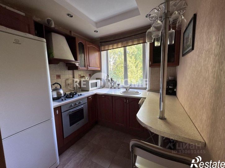 4-комн квартира улица Голева, 11,  д. 11