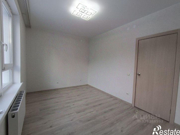 2-комн квартира ул Самолетная, 8,  д. 8
