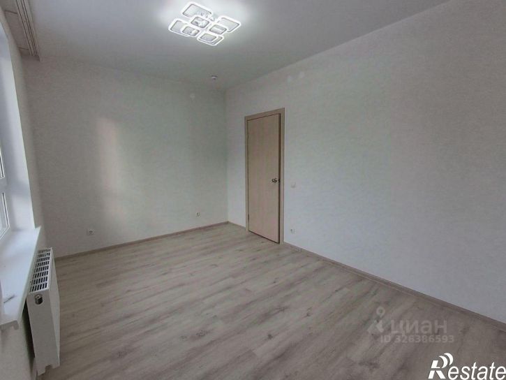 2-комн квартира ул Самолетная, 8,  д. 8