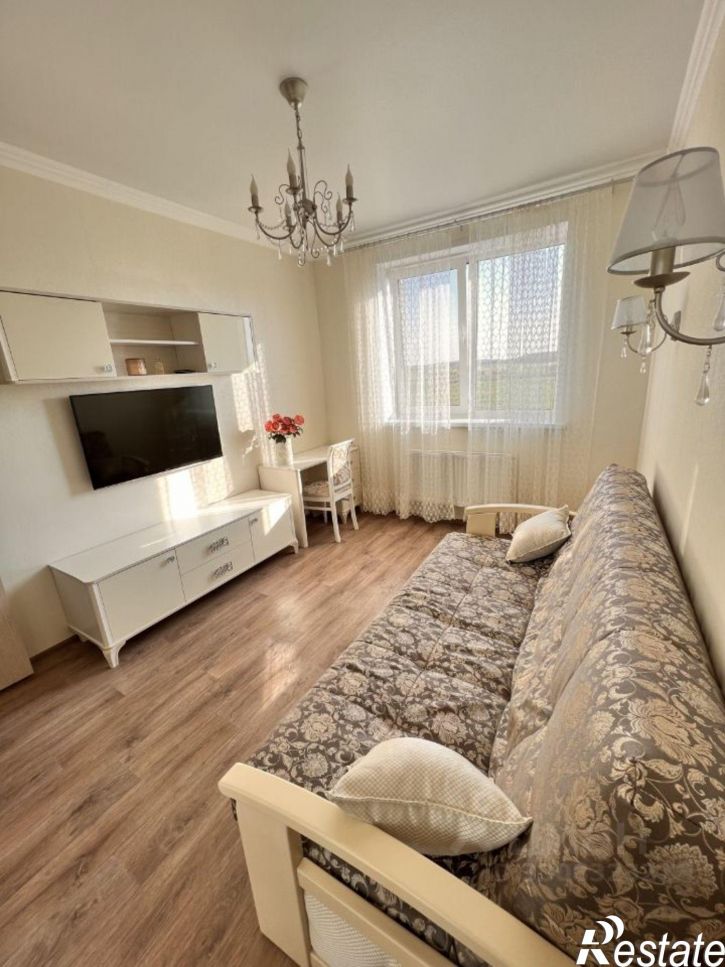 1-комн квартира ул Агатовая, 32,  д. 32