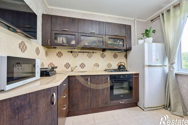 1-комн квартира улица Льва Шатрова, 35,  д. 35