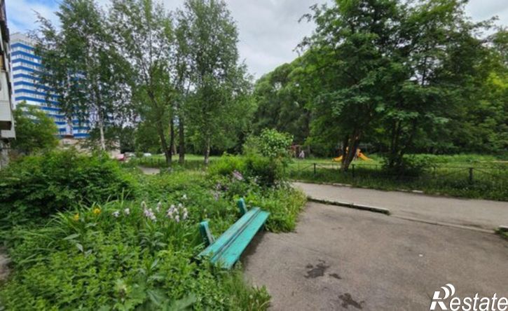 3-комн квартира улица Макаренко, 20,  д. 20