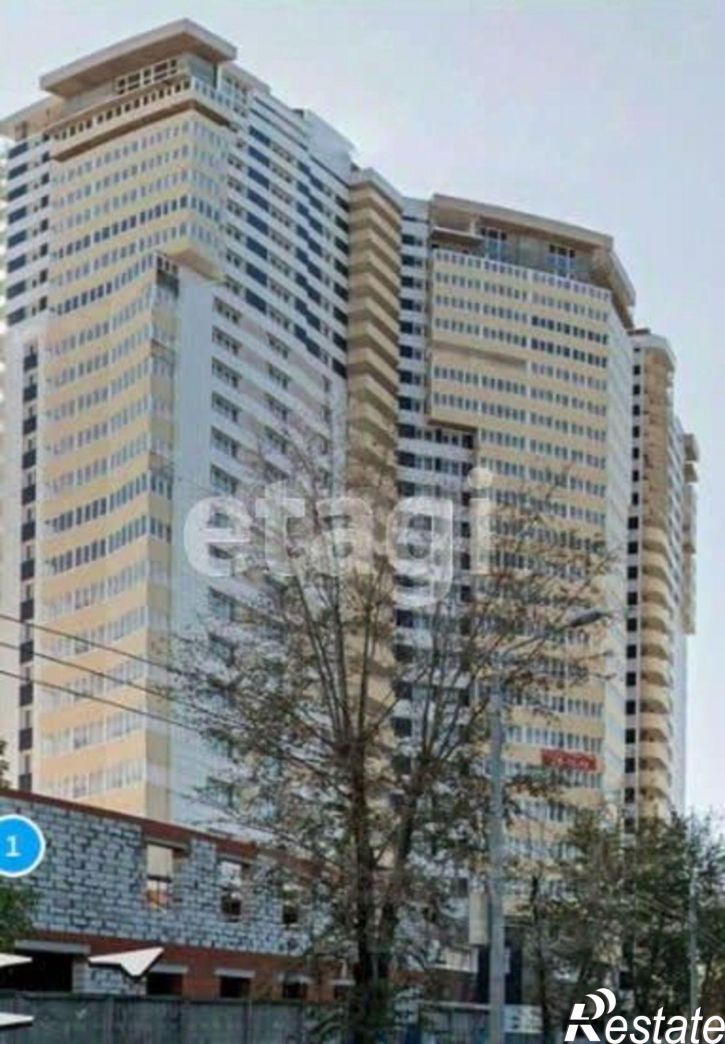 3-комн квартира ул Окулова, 62,  д. 62