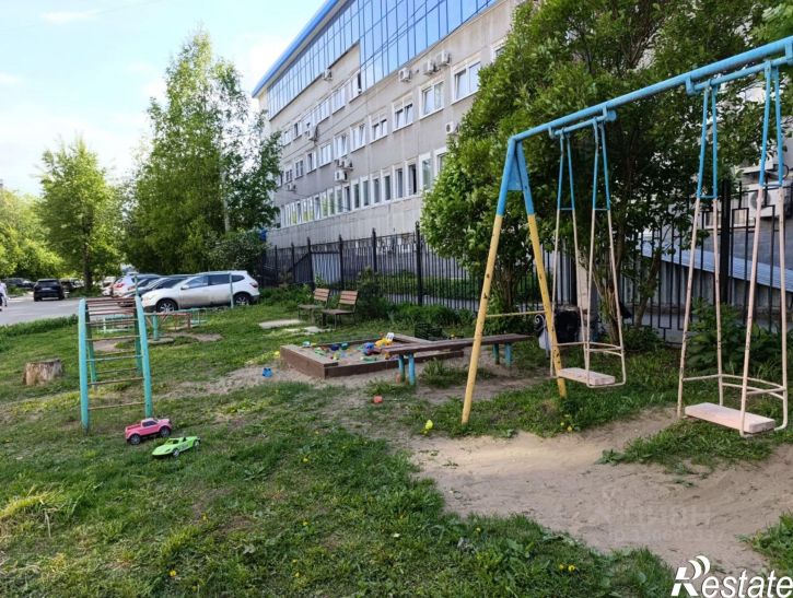 1-комн квартира улица Крисанова, 3,  д. 3