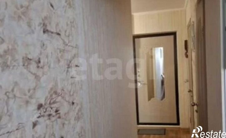 2-комн квартира улица Адмирала Ушакова, 21,  д. 21