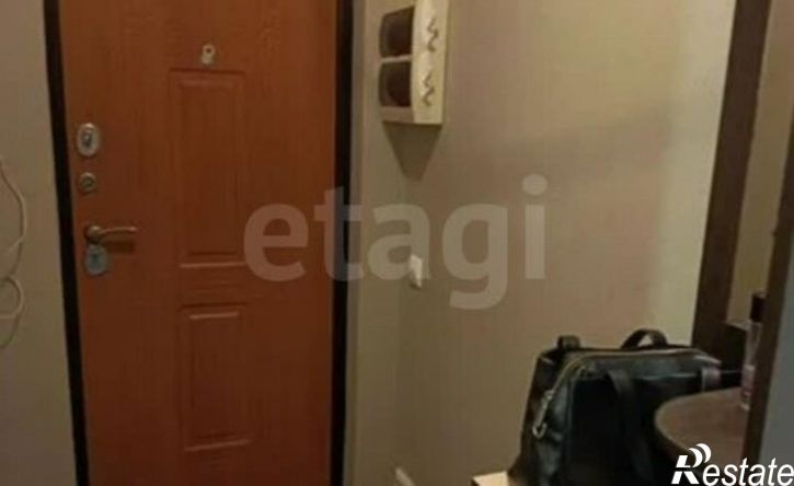 2-комн квартира улица Гусарова, 18А,  д. 18А